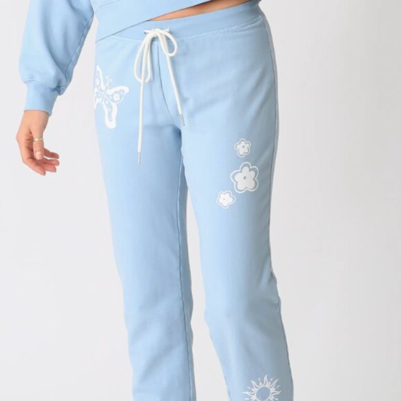 Electric and Rose 'Be Kind' Sweatset - Picture 6 of 10